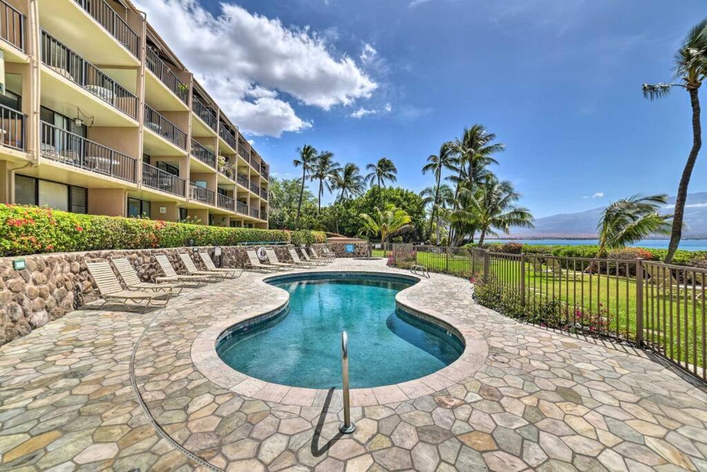 Stunning Maui Direct Ocean Front On The Beach, Walk To Beach From Condo, Watch Turtles, Whales, Ac In All Rooms Ocean View Pool And Spa Wailuku المظهر الخارجي الصورة