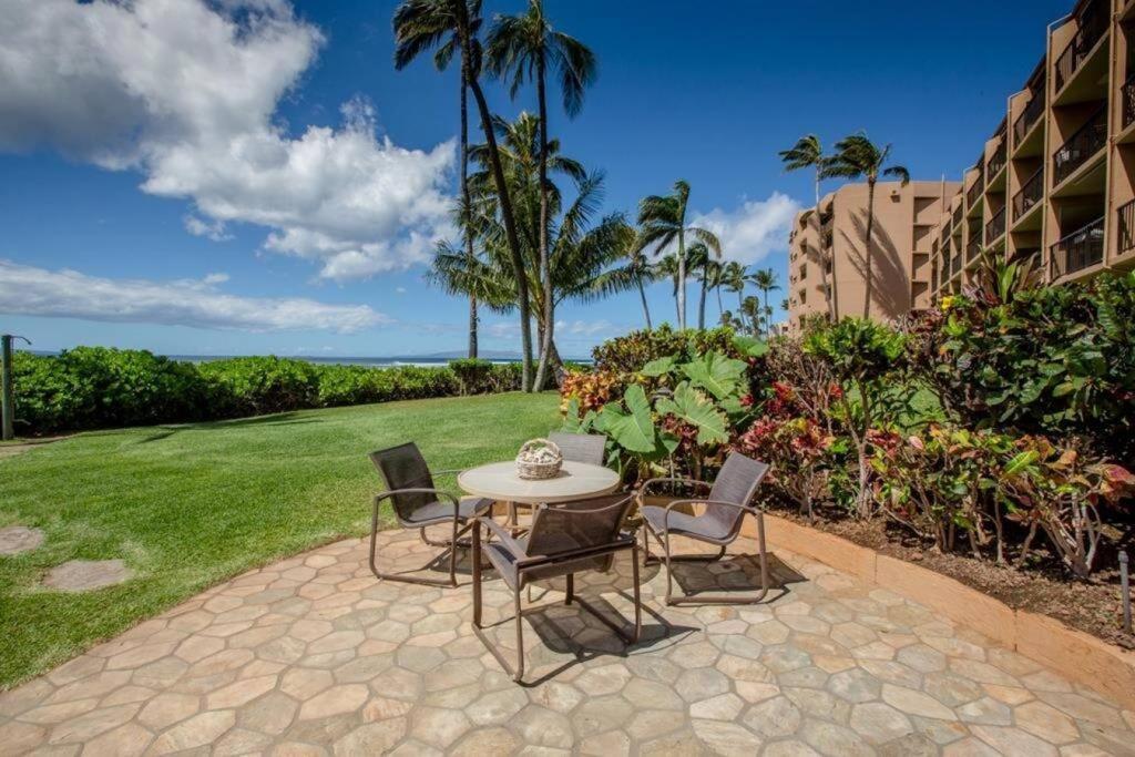 Stunning Maui Direct Ocean Front On The Beach, Walk To Beach From Condo, Watch Turtles, Whales, Ac In All Rooms Ocean View Pool And Spa Wailuku المظهر الخارجي الصورة