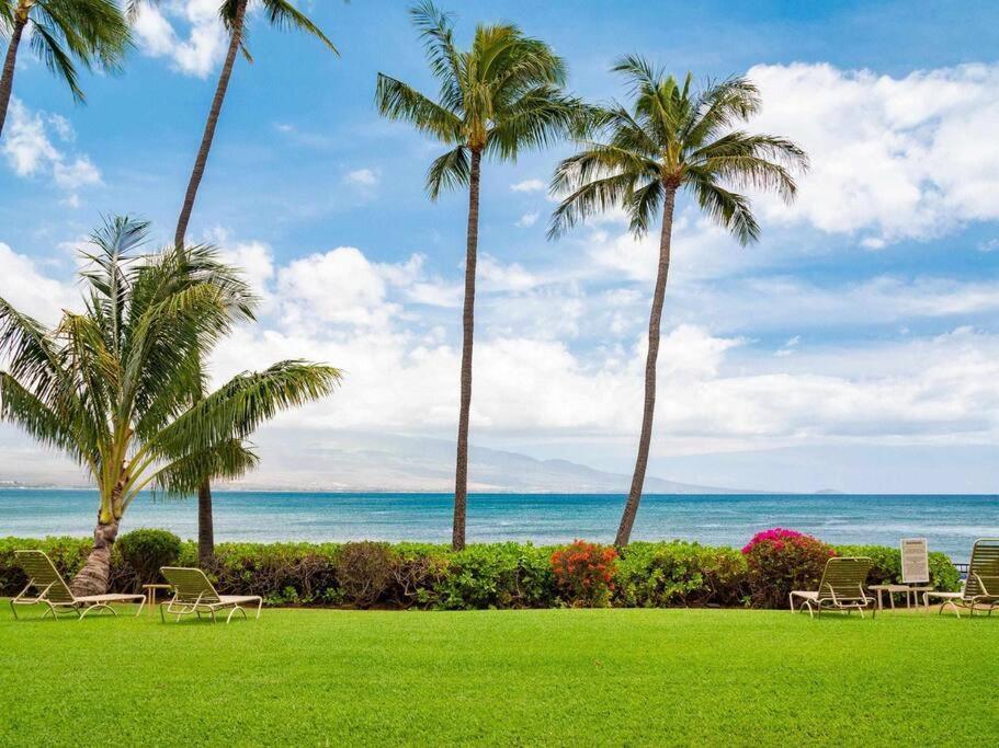 Stunning Maui Direct Ocean Front On The Beach, Walk To Beach From Condo, Watch Turtles, Whales, Ac In All Rooms Ocean View Pool And Spa Wailuku المظهر الخارجي الصورة