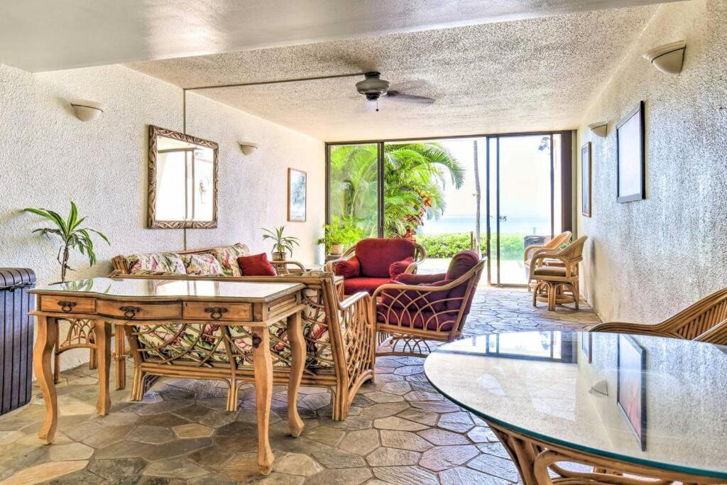 Stunning Maui Direct Ocean Front On The Beach, Walk To Beach From Condo, Watch Turtles, Whales, Ac In All Rooms Ocean View Pool And Spa Wailuku المظهر الخارجي الصورة